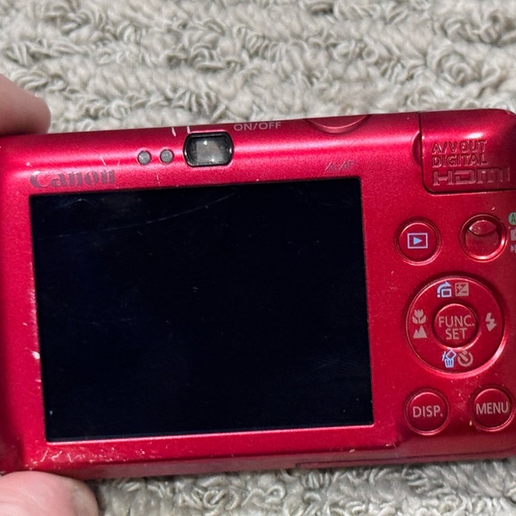 Canon PowerShot SD780 IS Camera - Bold Red - Picture 4 of 4